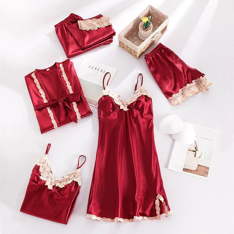 Stilla | Elegant Pyjamassæt Blød Satin