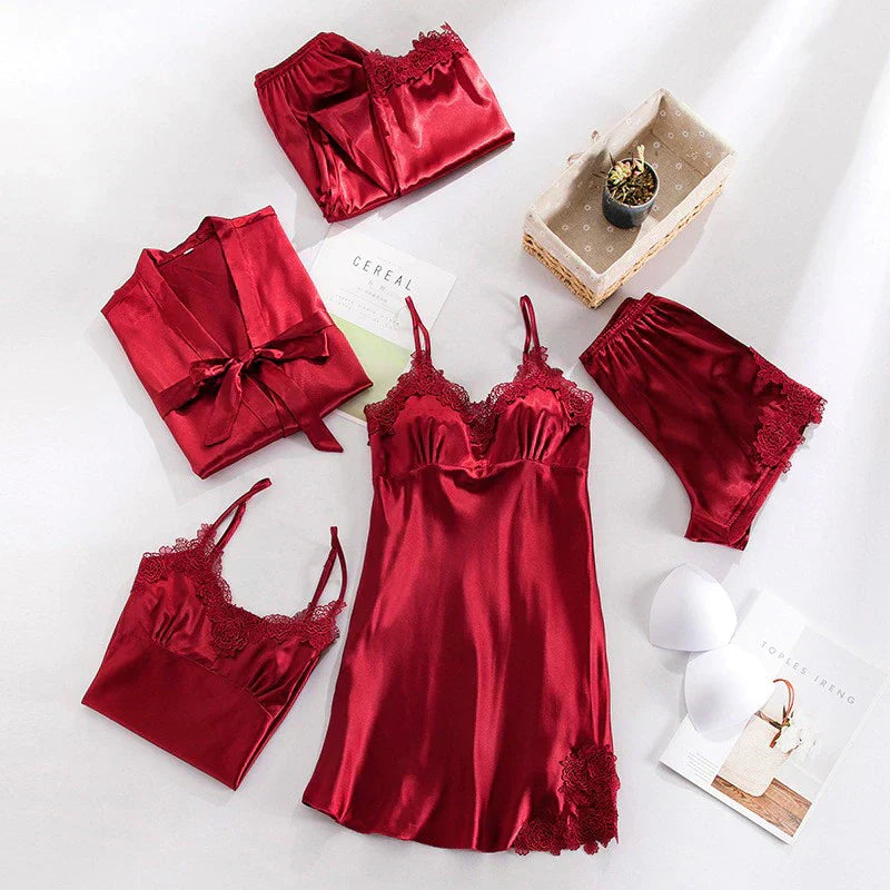 Stilla | Elegant Pyjamassæt Blød Satin