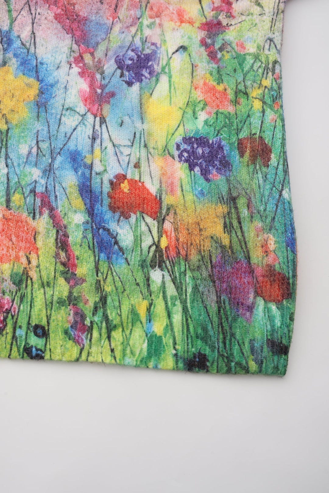 Stilla | Eleganter und Künstlerischer Pullover