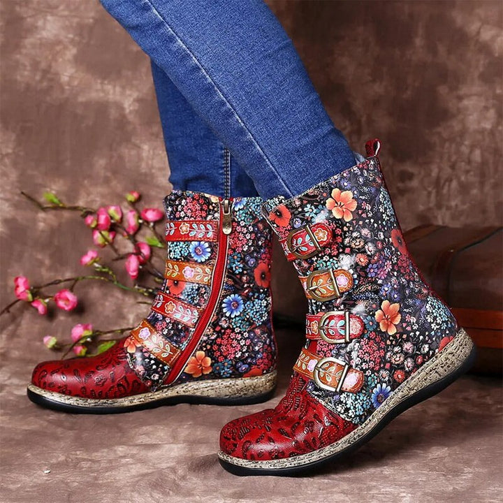 Stilla | Grakosystiefel med Retro-Metal Og Spændeudsmykning