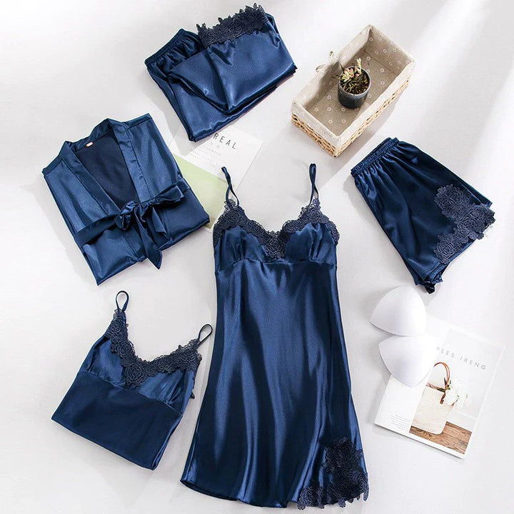 Stilla | Elegant Pyjamassæt Blød Satin