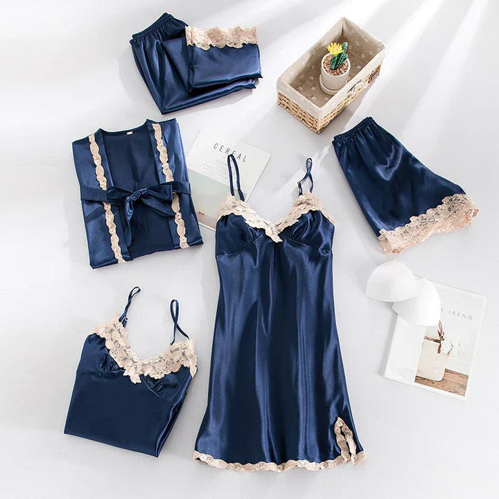 Stilla | Elegant Pyjamassæt Blød Satin
