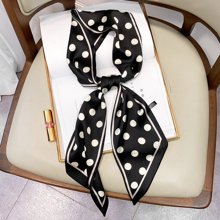 Stilla | Chic Polka Dot Tørklæde Til Kvinder