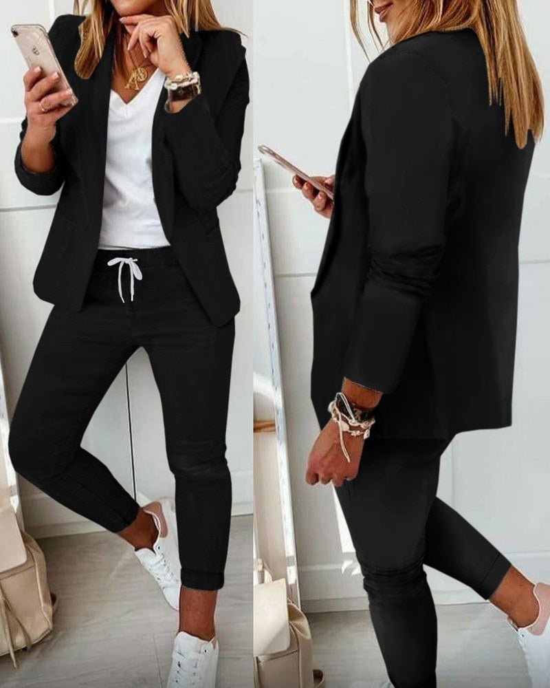 Stilla | Elegant Blazer Sæt To Dele