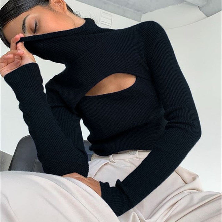 Stilla | Trendy Rullekrave sweater med udsnit