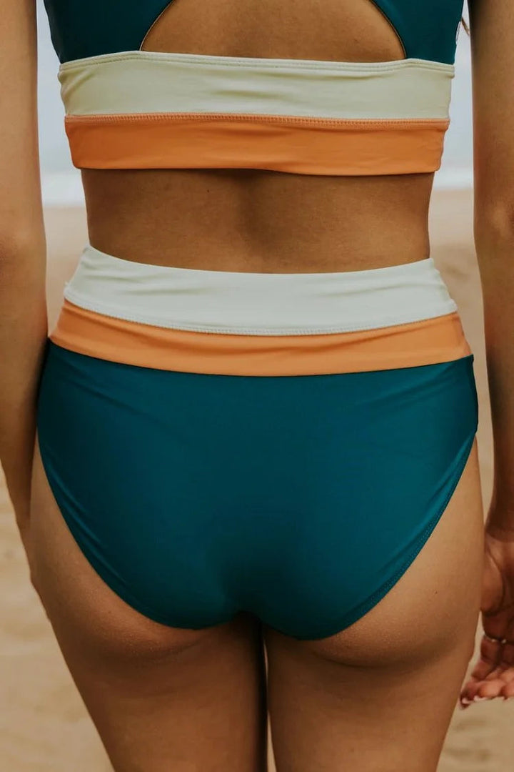 Skovae | Sort Colorblock Cut Back Bikini-Sæt