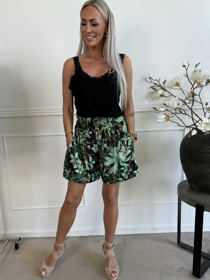 Stilla | Elastiske Shorts Med Talje