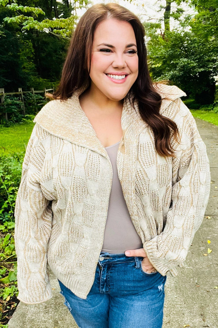 Stilla | Strikjakke Af Struktureret, Drejet Strik Autumn Vibes Taupe Med Krave