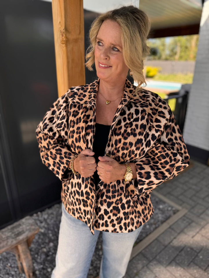 Stilla | Super Oversized Leopardjakke Camel
