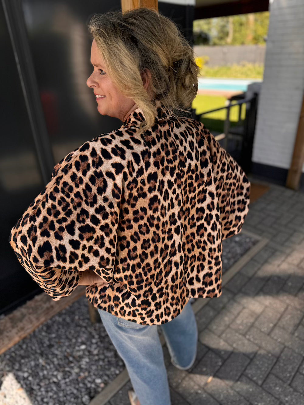 Stilla | Super Oversized Leopardjakke Camel