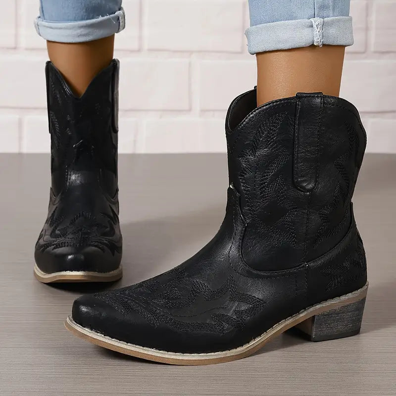 Stilla | Elegant Broderede Western Støvler