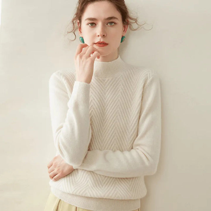 Stilla | med Chevron-Mønster og Mock Neck
