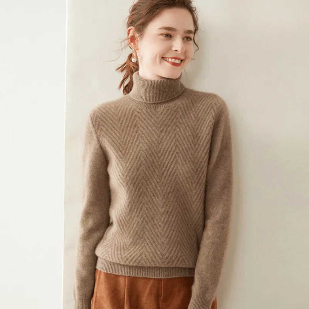 Stilla | med Chevron-Mønster og Mock Neck