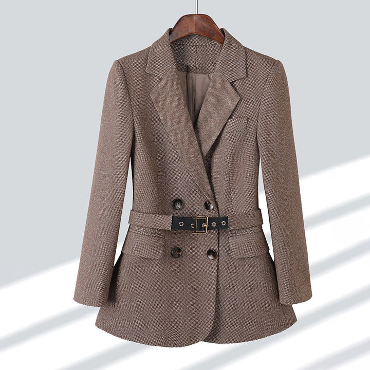 Stilla | Elegant mode med tidløst flair