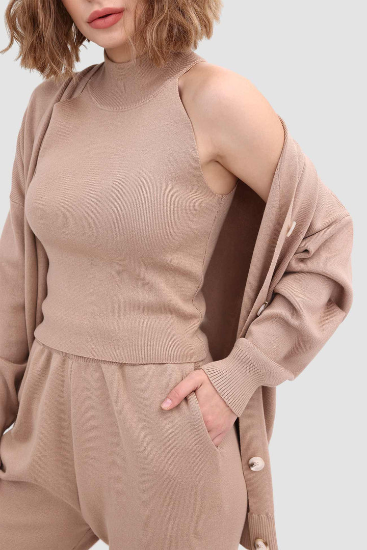 Stilla | Korthættepullover, Bukser Og Strikbadekåbe