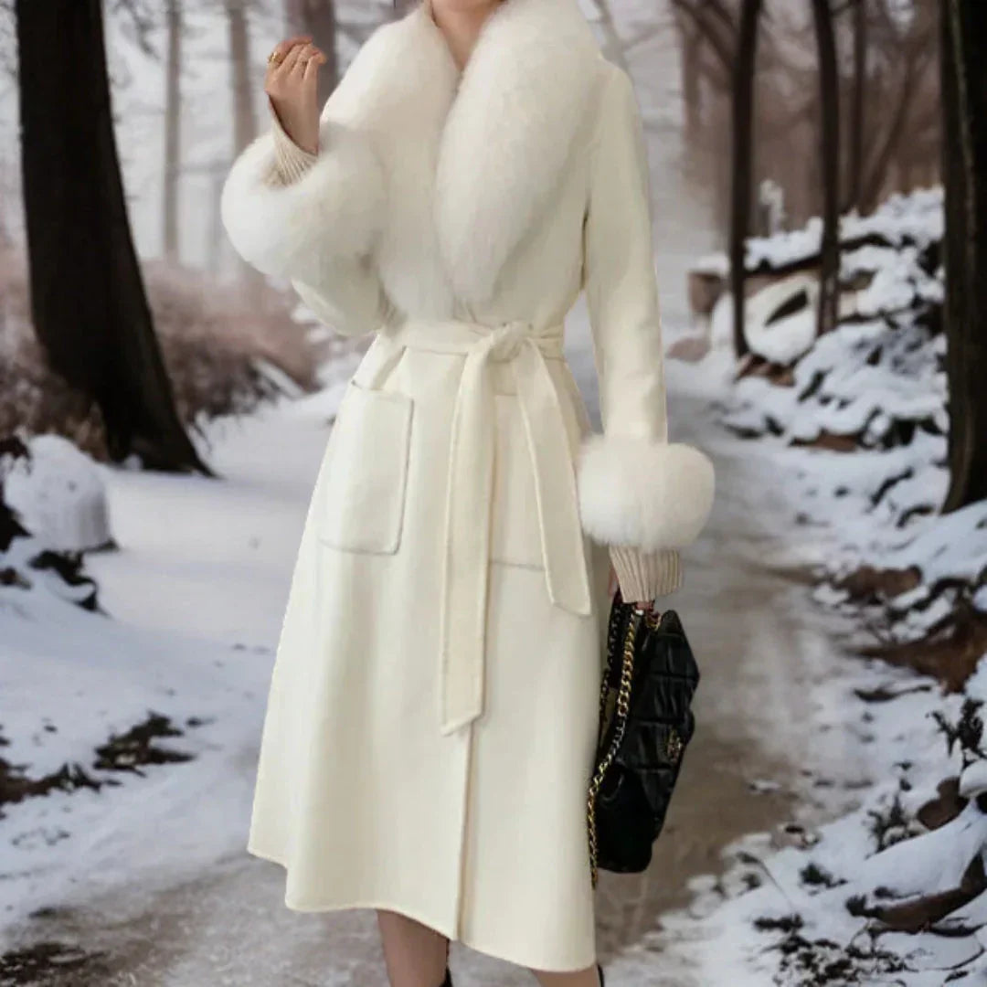 Stilla | Yndefuld designerjakke