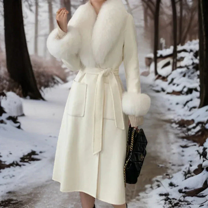 Stilla | Yndefuld designerjakke