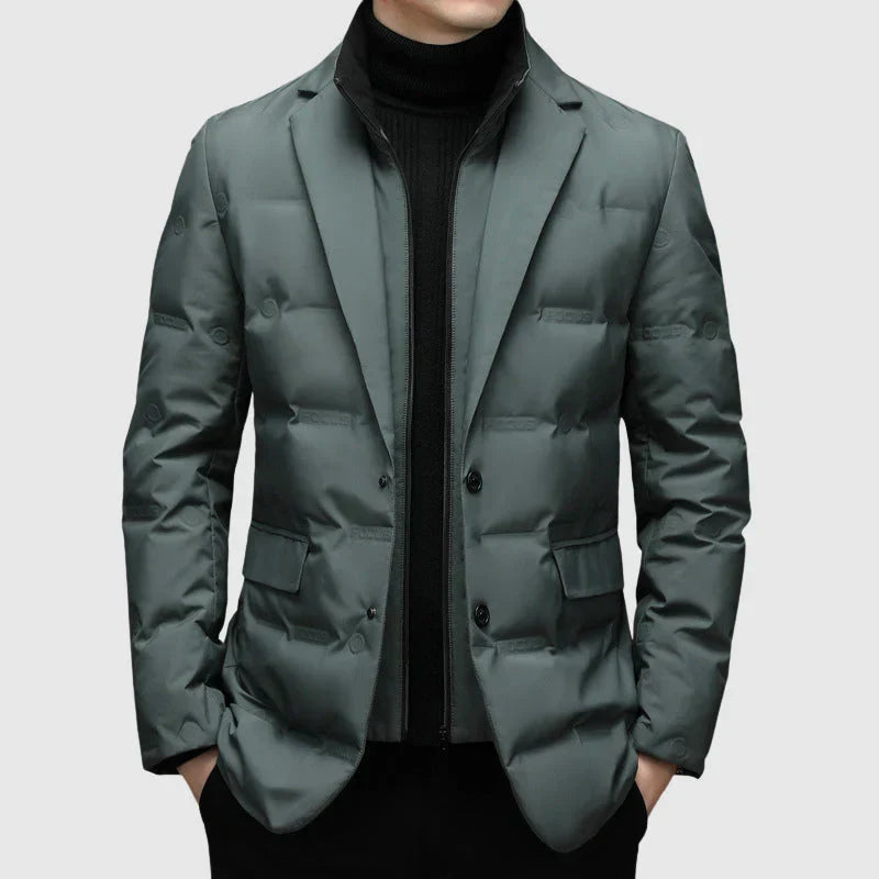 Stilla | Taljeret snit quilted blazer stil to knap lukning