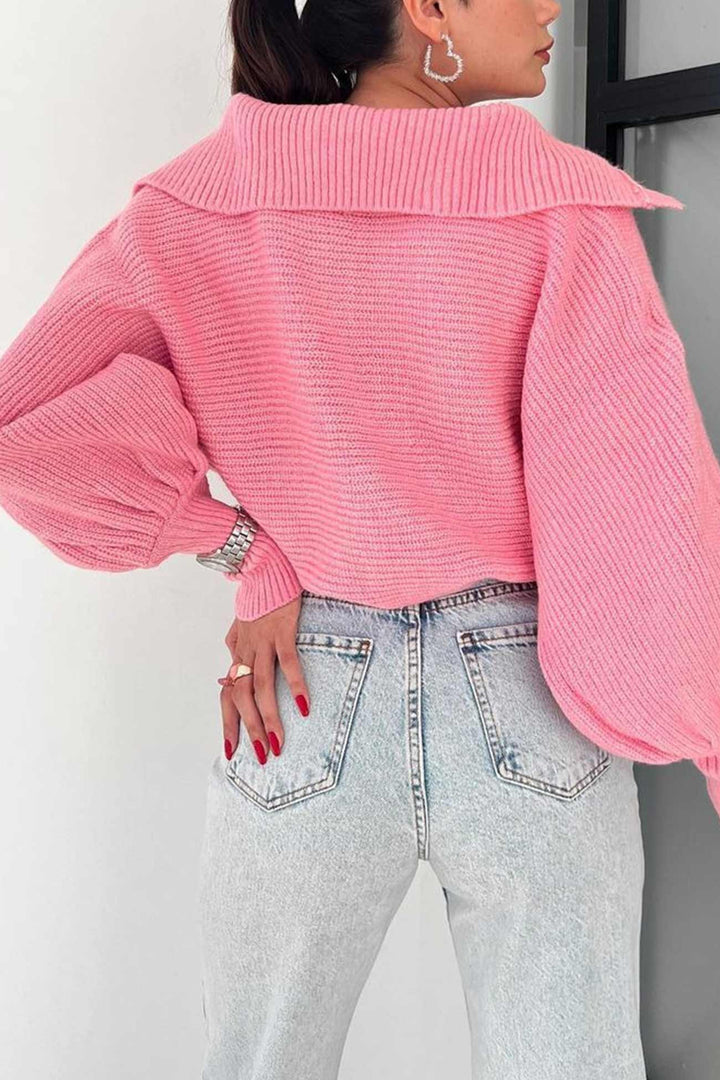 Stilla | Pullover med V-udskæring og puffærmer