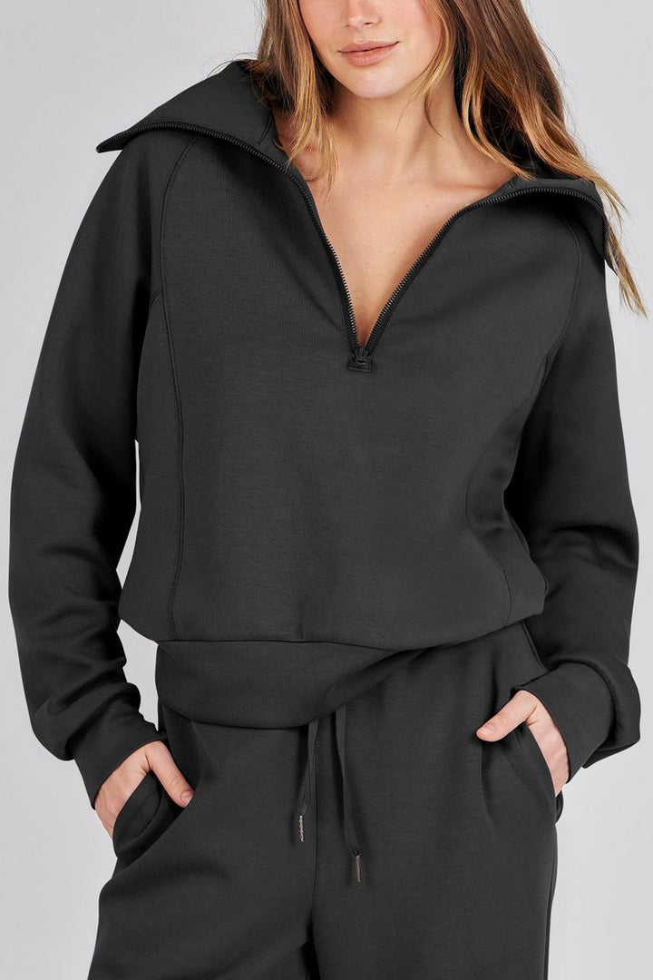 Stilla | Sæt Lange Bukser Med Bred Ben og Lynlås Sweatshirt Med Slå