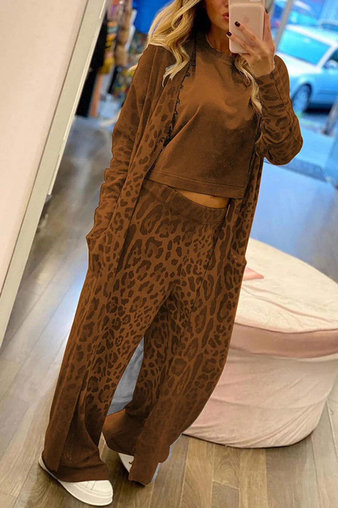 Stilla | Langærmet Strikjakke med Leopardmønster, To-delt Buksedragt