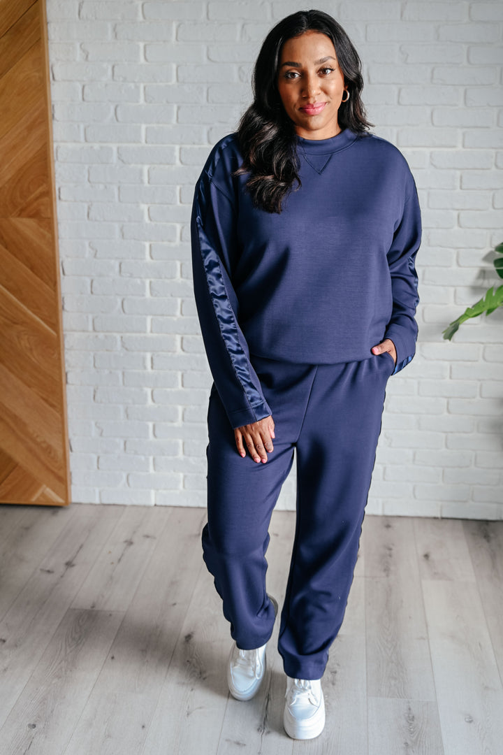 Stilla | Pull Med Stribet Røgrå Satin