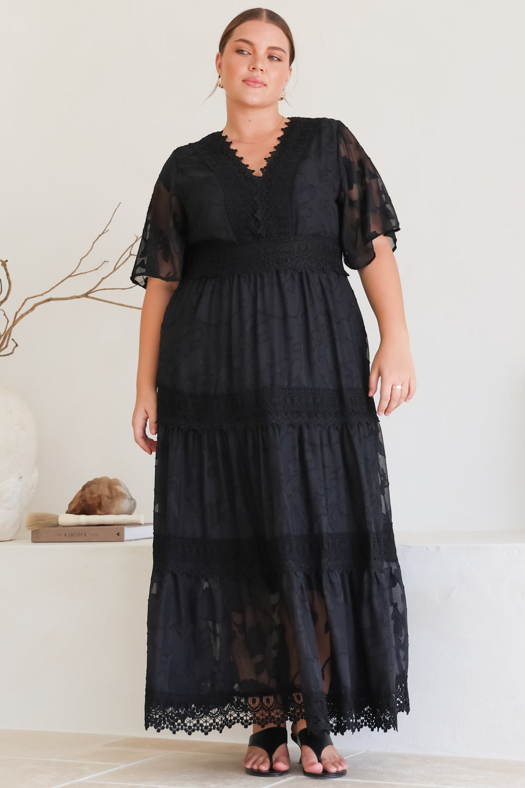 Stilla | Elegant Sort Maxikjole
