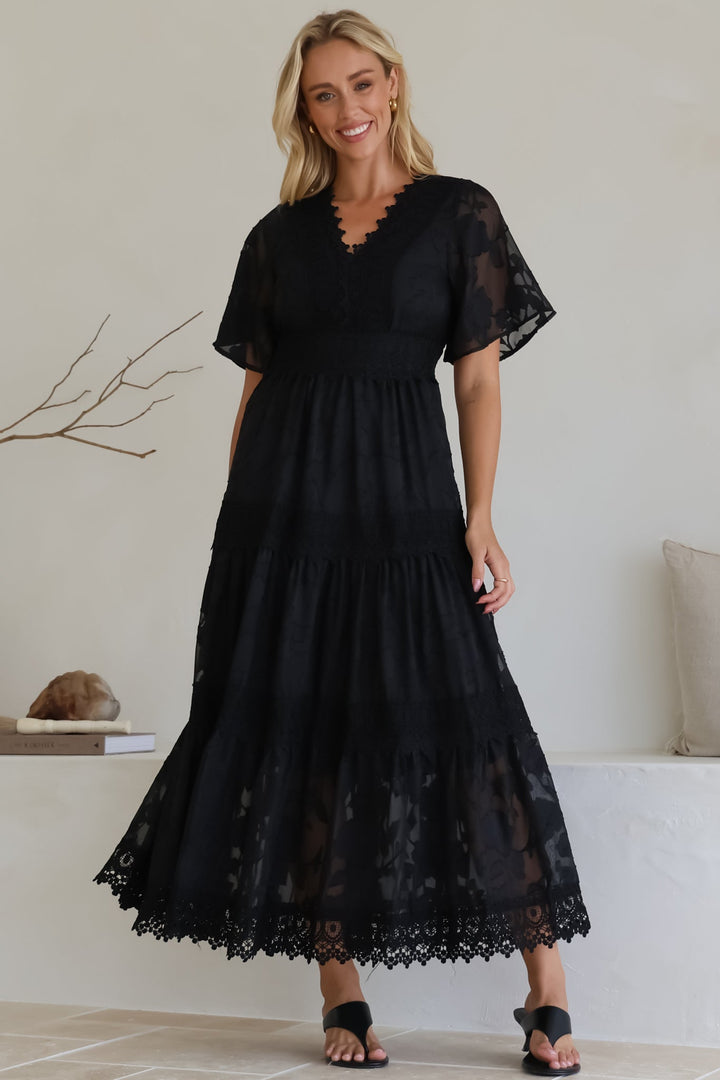 Stilla | Elegant Sort Maxikjole