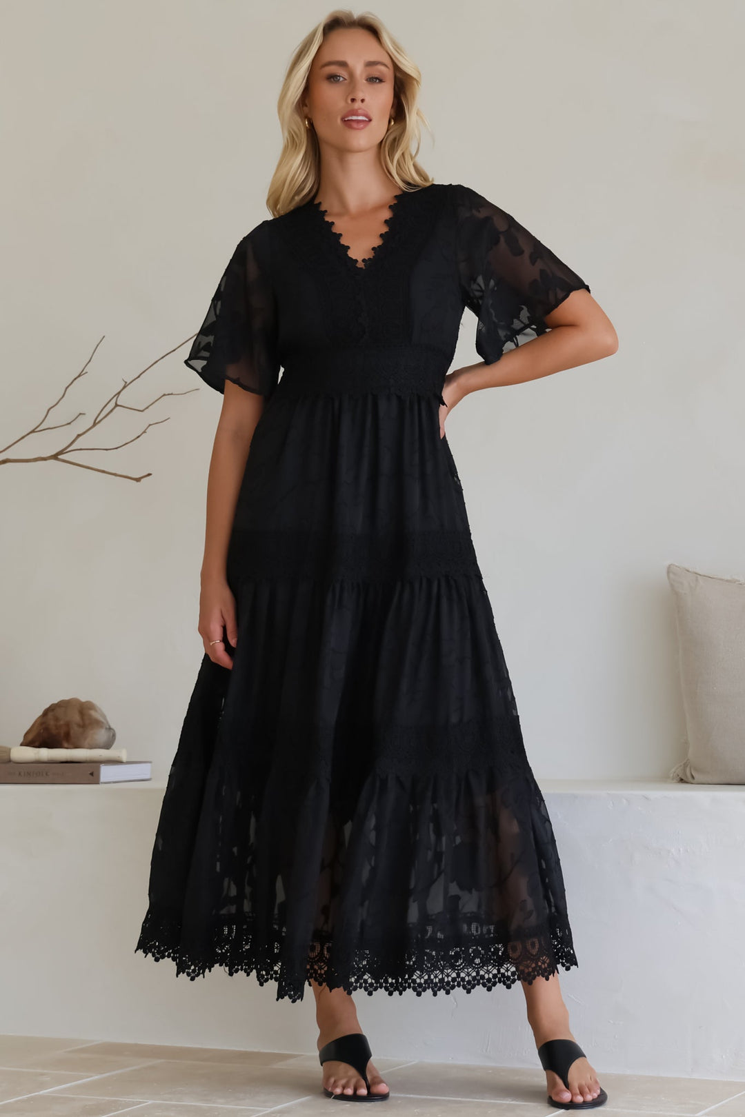 Stilla | Elegant Sort Maxikjole