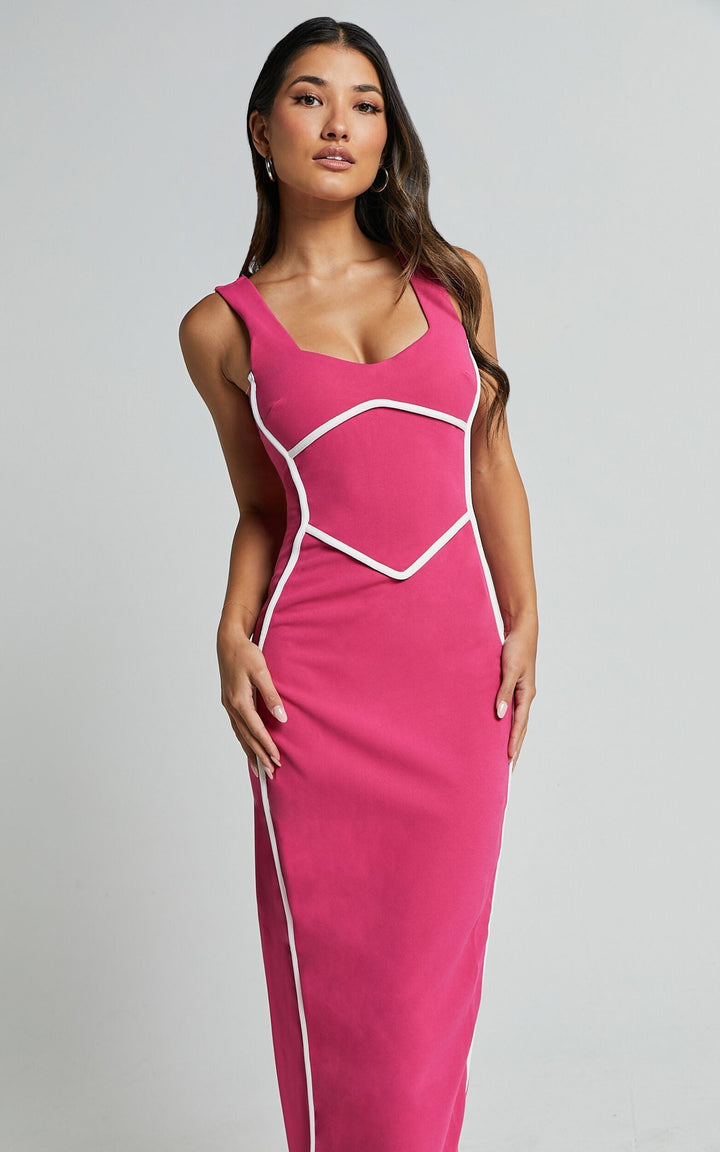 Stilla | Bodycon Maxikjole Med Rund Hals