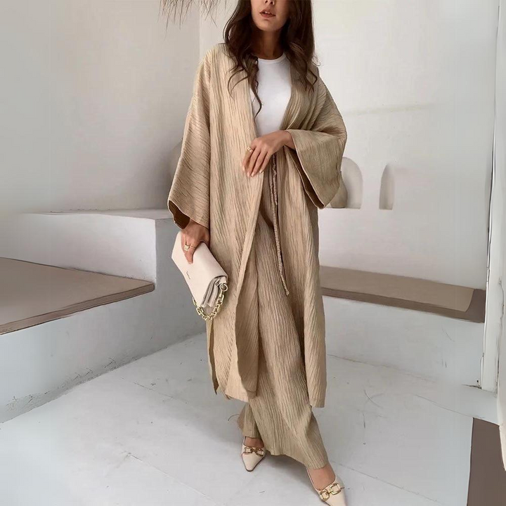 Stilla | Elegant og feminint dameensemble