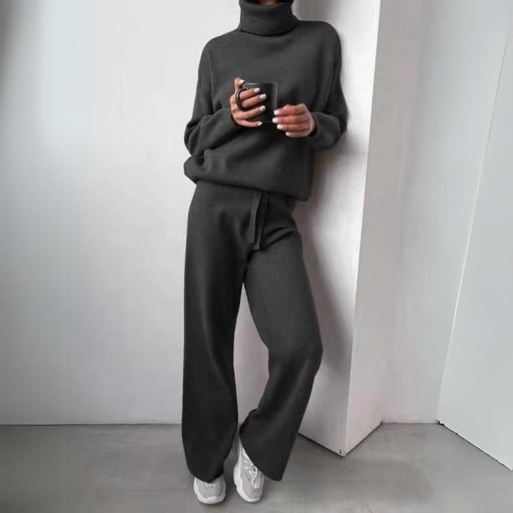 Stilla | 2-delt sæt, rullekravesweater og lange bukser