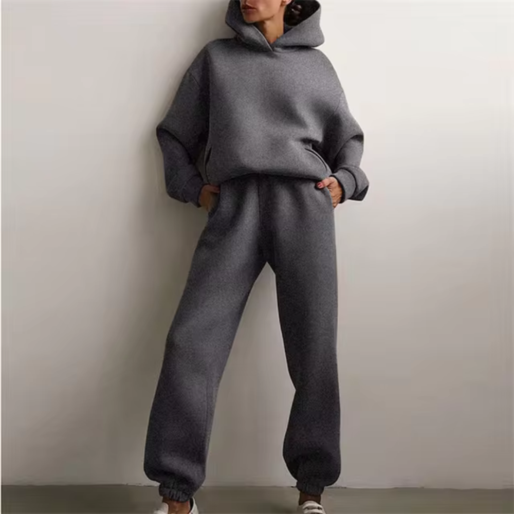 Stilla | Varm Pullover og Lange Bukser
