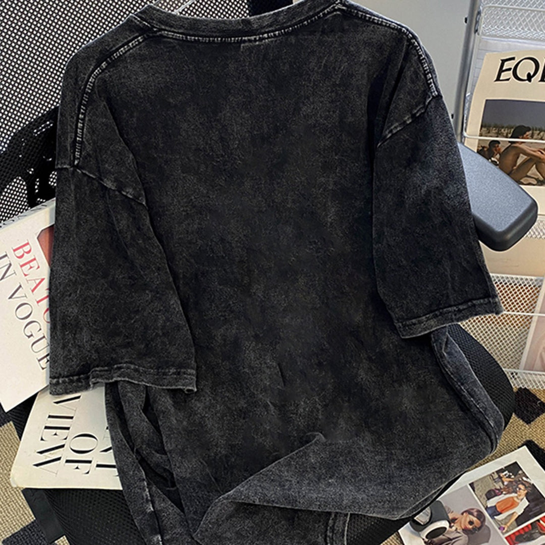 Dame Oversized T-shirt med kunstnerisk sommerfugledesign Stilla