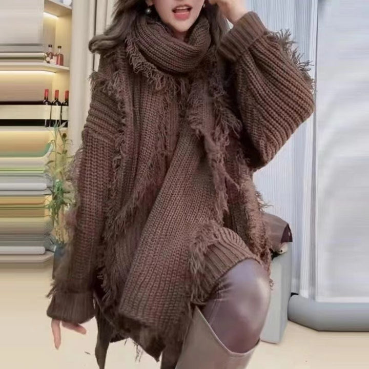 Femme Oversized V-Udskæring Strikpullover med Frynse-Detail Stilla