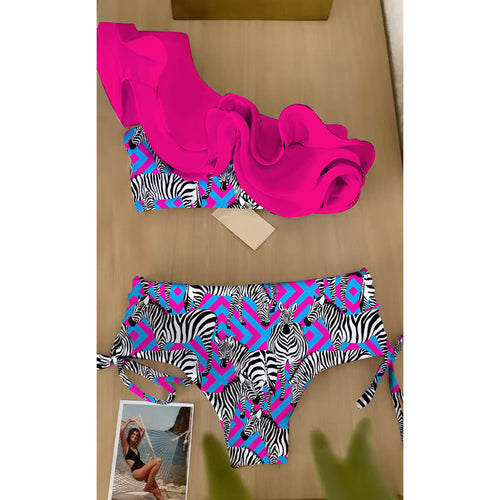 Dame bikini-sæt med voluminøse flæsedetaljer og trendy zebra-mønster Stilla