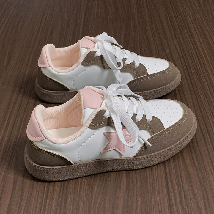 Dame Sneakers i sporty retro-design med polstret indersål Stilla