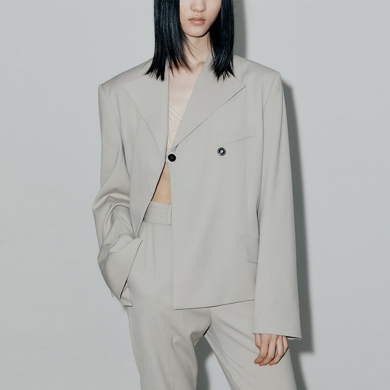 Dame Urban Oversized Blazer med moderne snit og praktiske lommer Stilla