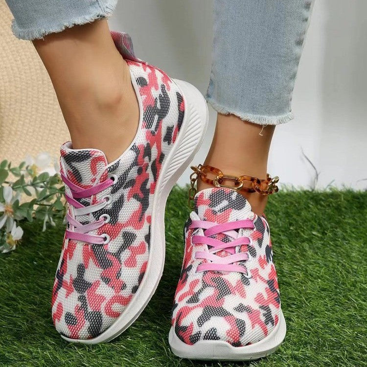 Dame Sporty Sneakers med elastisk overdel og fashionable kæde-design Stilla