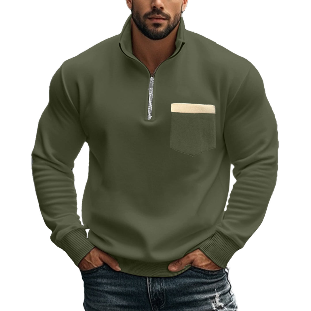 Herre sporty sweater med høj afsluttende krave og dekorativ brystlomme Stilla
