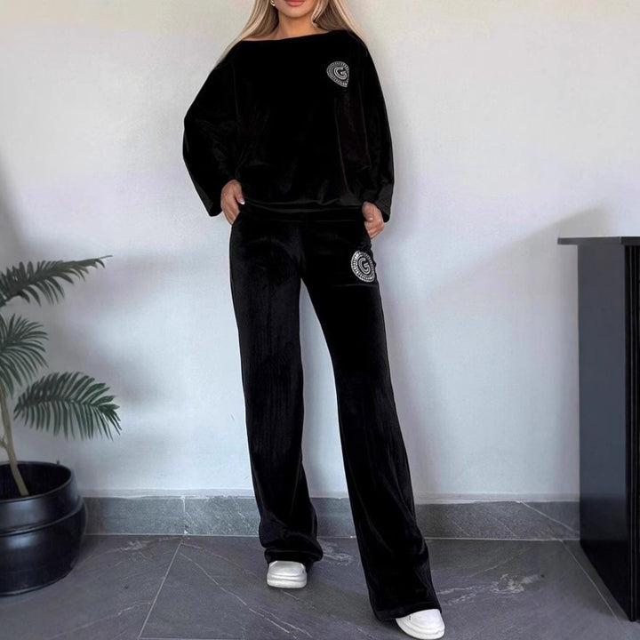 Kvinders afslappede velour loungewear sæt med blød skæring Stilla