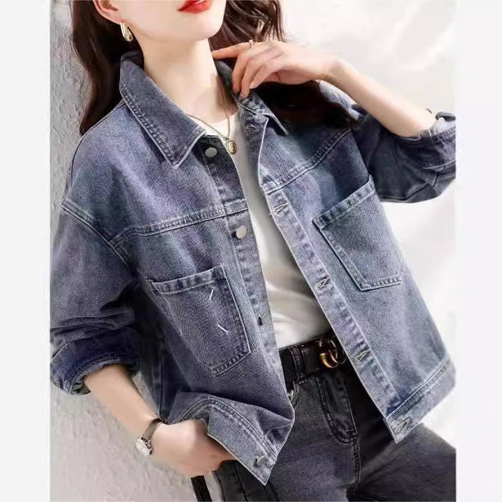Kvindernes denimjakke med moderigtige oversized skæring Stilla