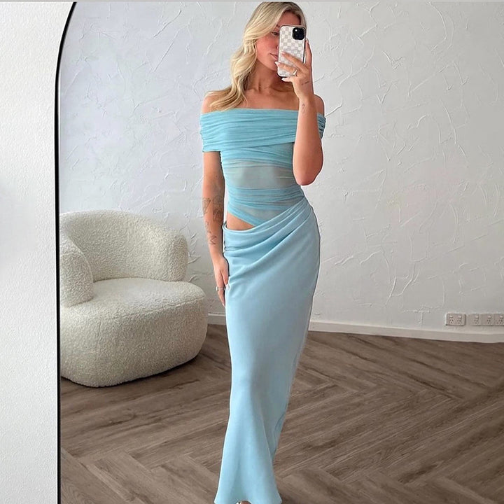Dame elegant gulvlængde aftenkjole med off-shoulder lukning og raffinerede lag Stilla