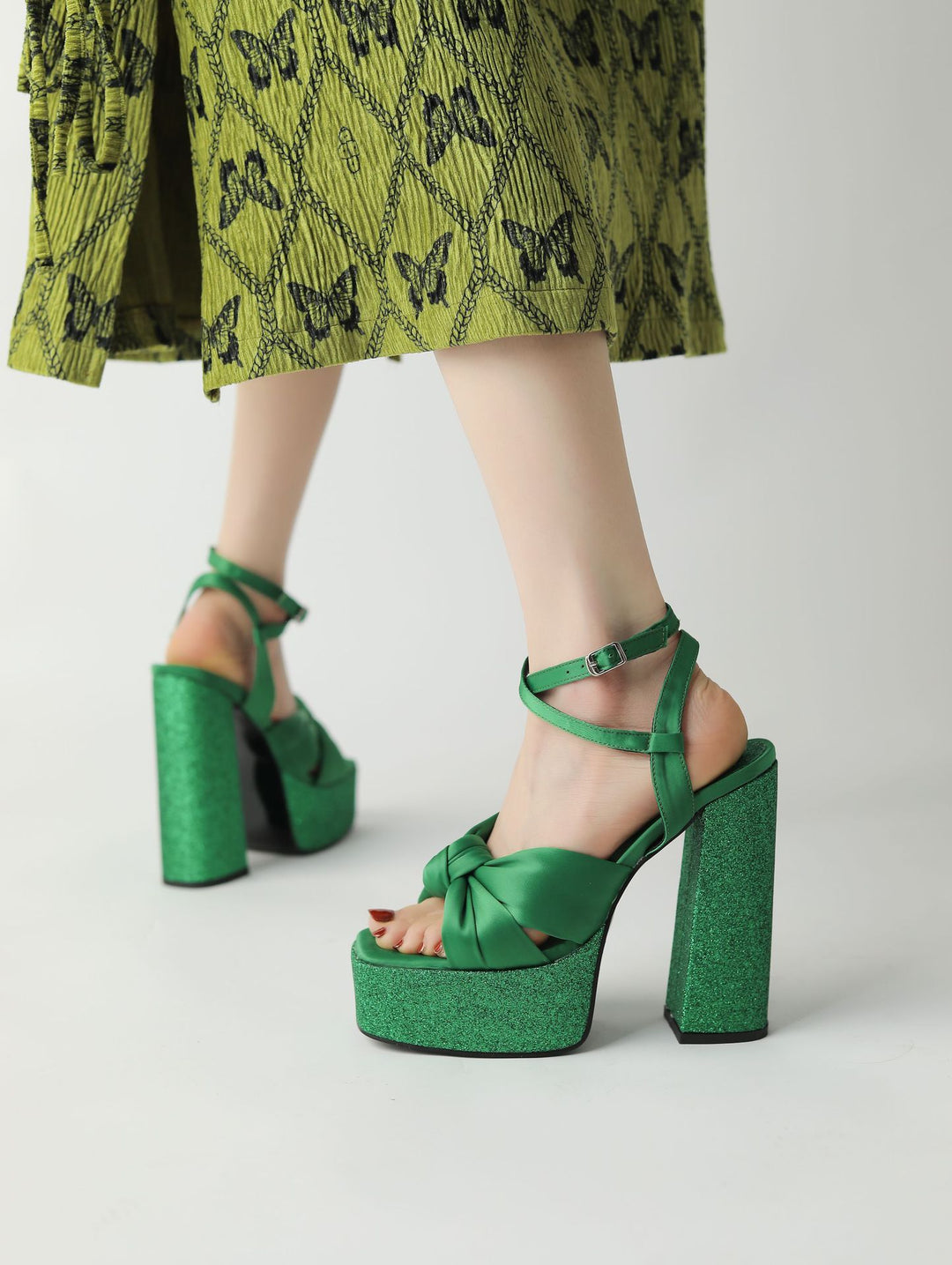 Femme Chunky Platform Højhælede Sandaler med Sløjfedetalje Stilla