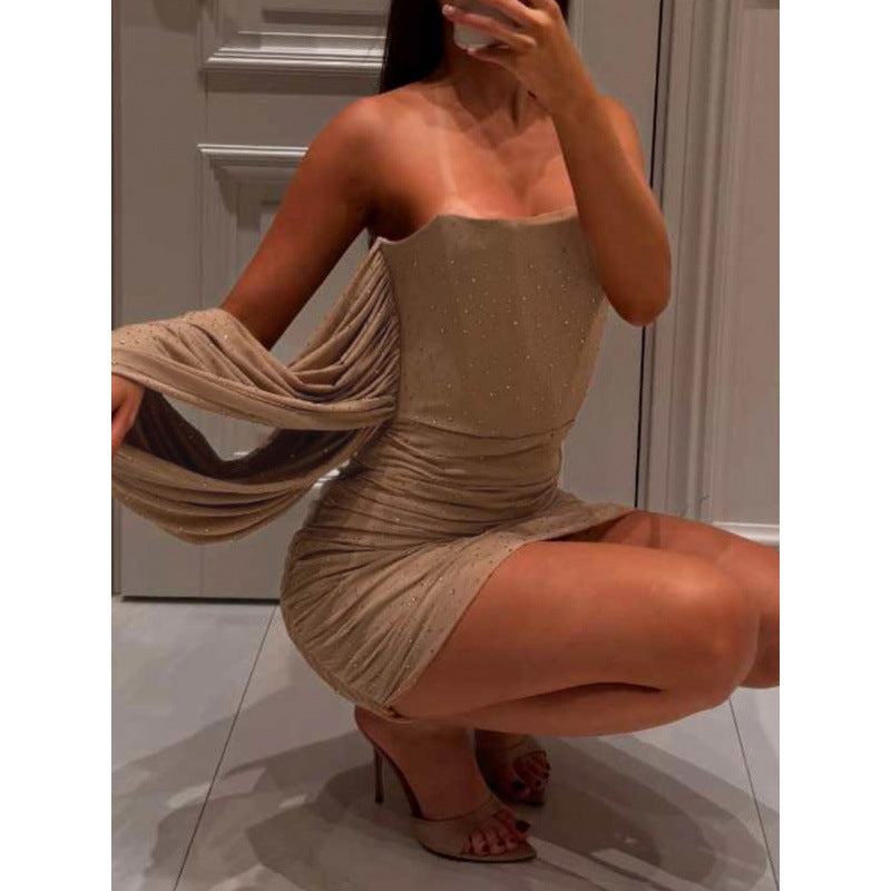 Damen Glamourös drapiertes Cocktailkleid mit asymmetrischem Ausschnitt und funkelnden Details Skovae