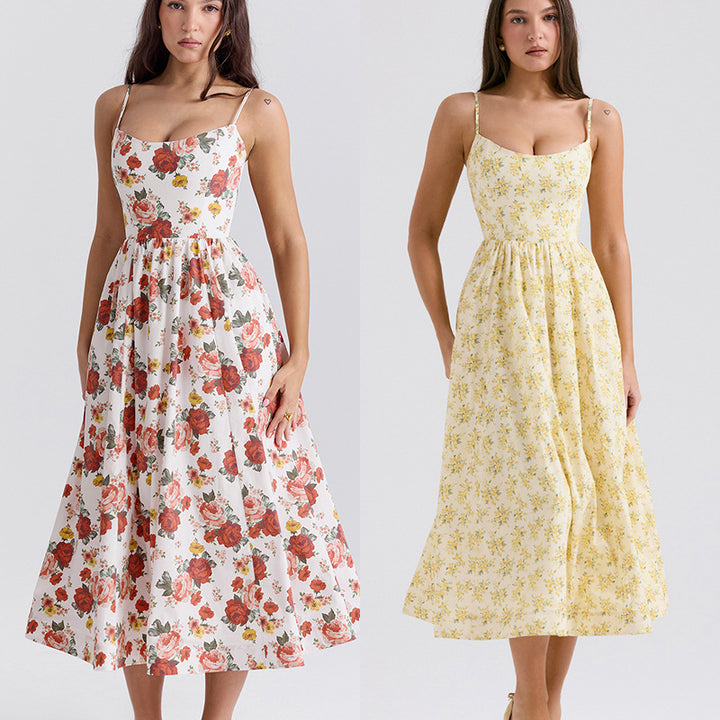 Dame Midi Kjole med elegant blomsterdesign og sart taljestrik Stilla