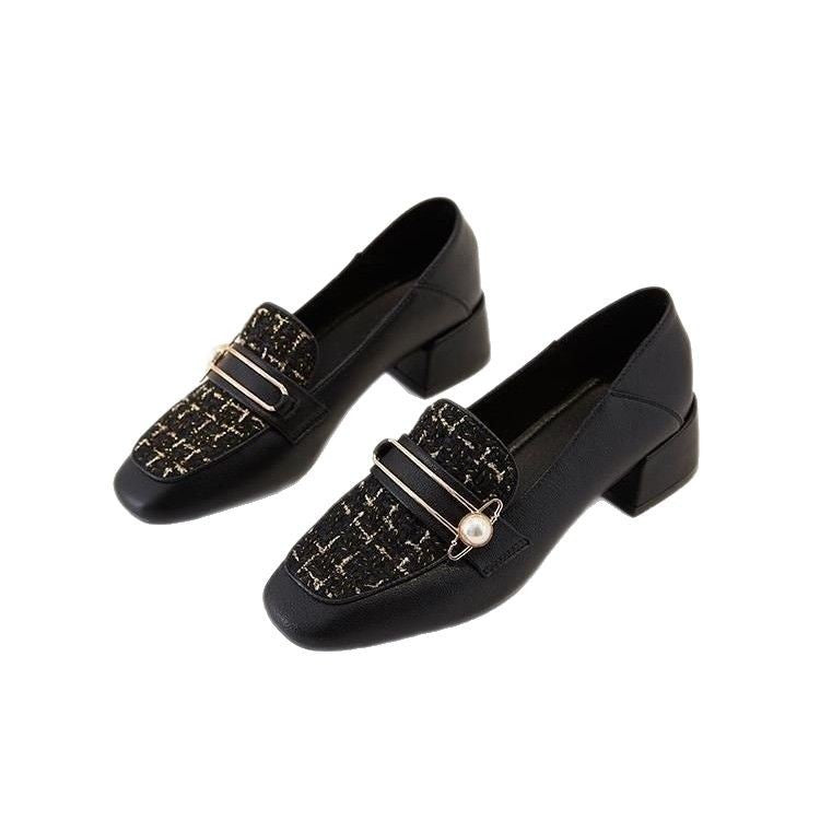 Dame elegante Loafers med moderigtigt kædeaccent og komfortabel blokhæl Stilla