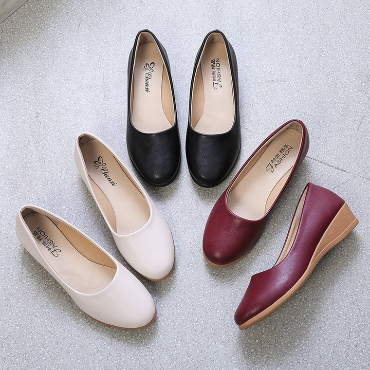 Dame Wedge-pumper med elegant snit og behagelig fodsenge Stilla