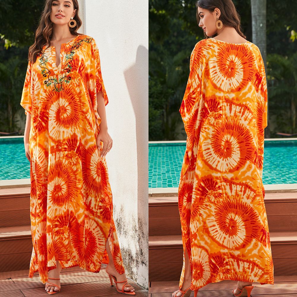 Dame kaftan med håndlavet tie-dye mønster og elegant broderi Stilla