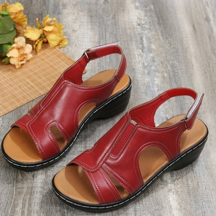 Dame komfortable sandaler med fashionabelt design og ergonomisk fodseng Stilla